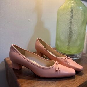 Naturalizer Pink Block Heel Pumps with Bow Accent